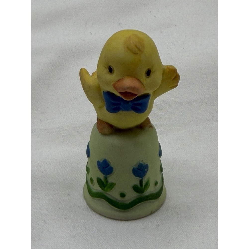 Vintage Yellow Duckling Ceramic Collectible Sewing Thimble by ENESCO 1990's